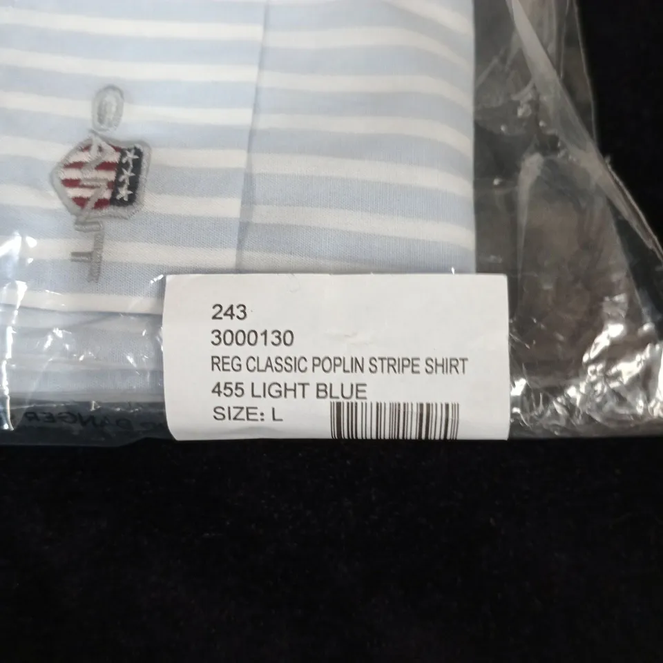 GANT REG CLASSIC POPLIN STRIPE SHIRT – LIGHT BLUE – SIZE L