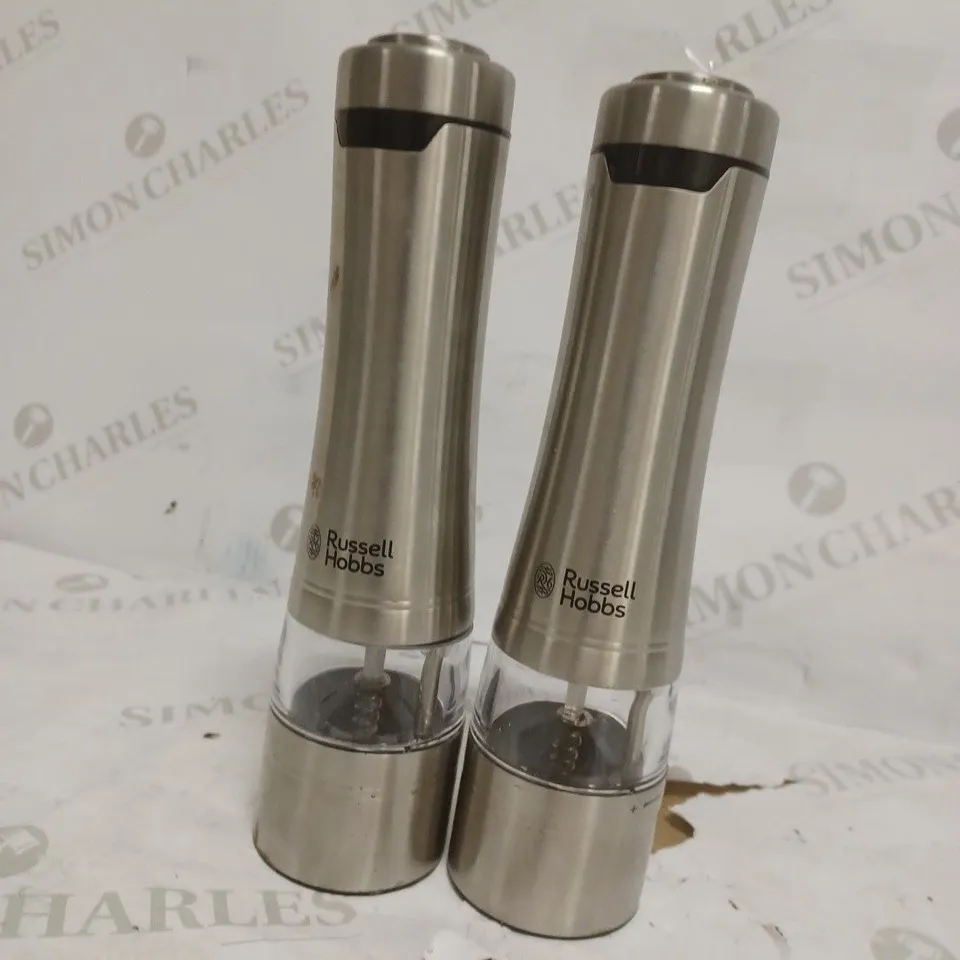 RUSSELL HOBBS BATTERY POWERED SALT AND PEPPER GRINDERS