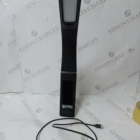 B&H LED DESK LAMP