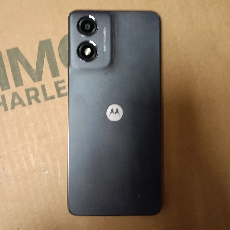 MOTOROLA MOTO G04 IN PURPLE