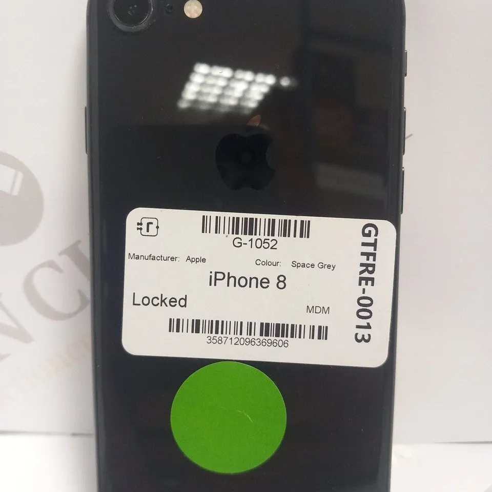 APPLE IPHONE 8 IN SPACE GREY - LOCKED TO ICLOUD