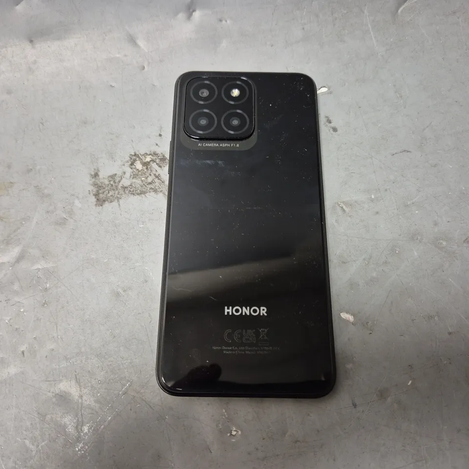 BOXED HONOR X 8 MOBILE PHONE 