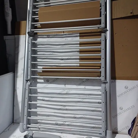 HEATED CLOTHES AIRER