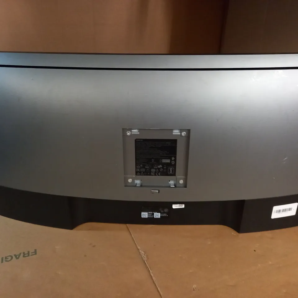 DELL CURVED 34" FLAT PANEL MONITOR - U3417W / COLLECTION ONLY