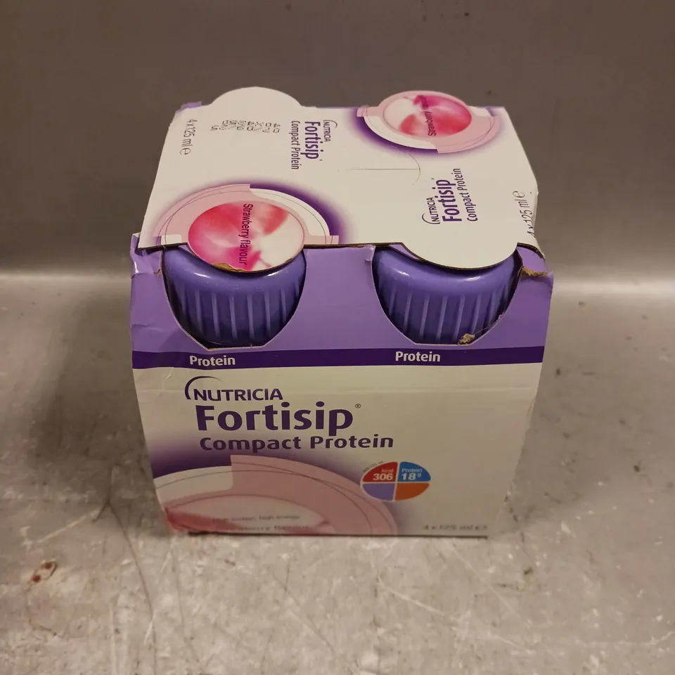 24 X NUTRICIA FORTISIP COMPACT PROTEIN DRINKS 