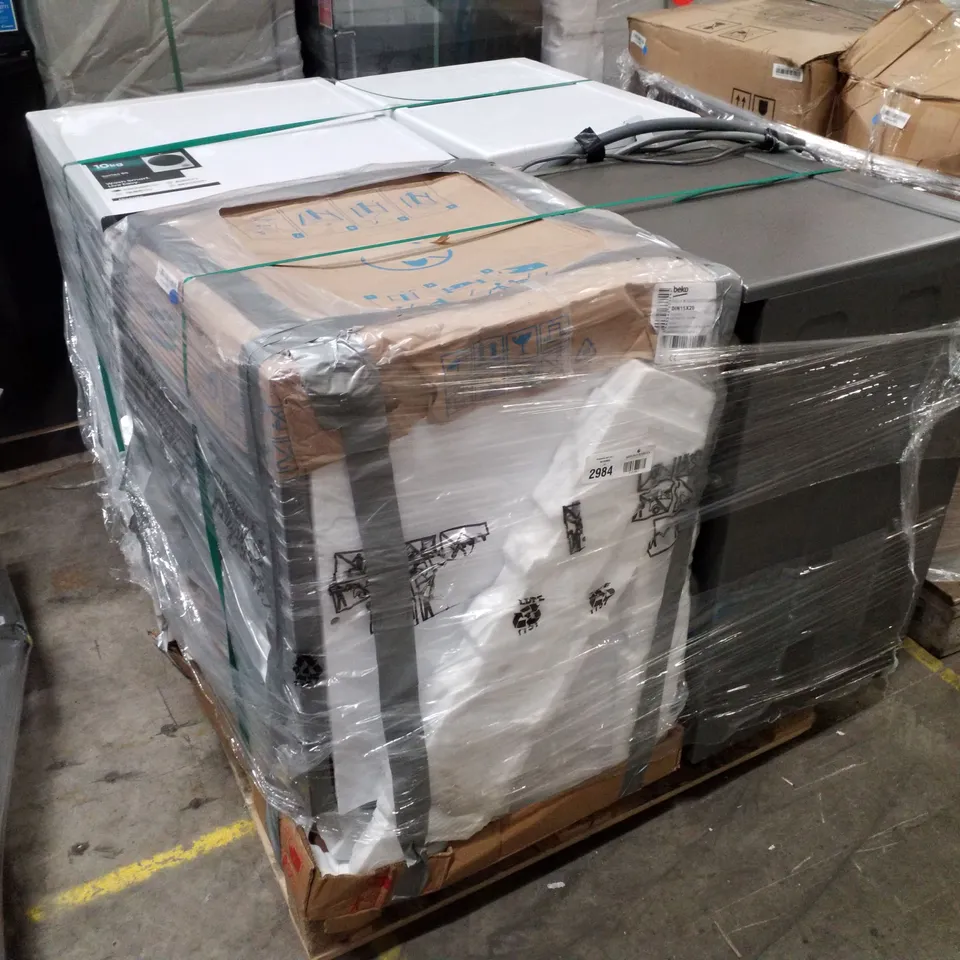 PALLET OF APPROXIMATELY 4 UNPROCESSED RAW RETURN WHITE GOODS TO INCLUDE