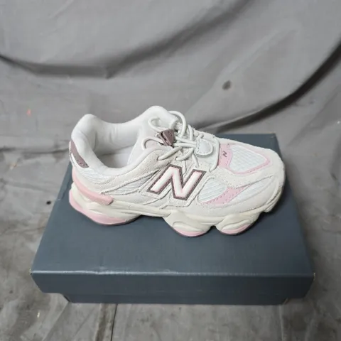 NEW BALANCE KIDS' SNEAKERS – WHITE WITH PINK ACCENTS KIDS 8.5