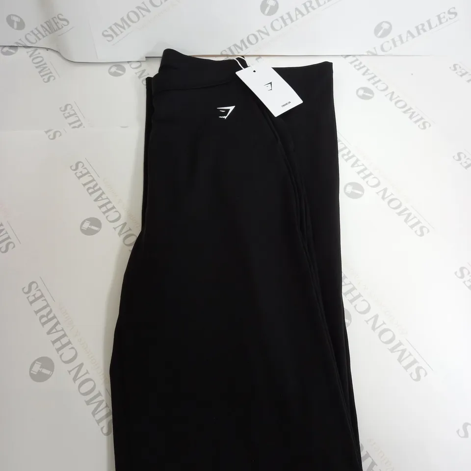 GYMSHARK EVERYDAY FLARE LEGGIGNS SIZE M