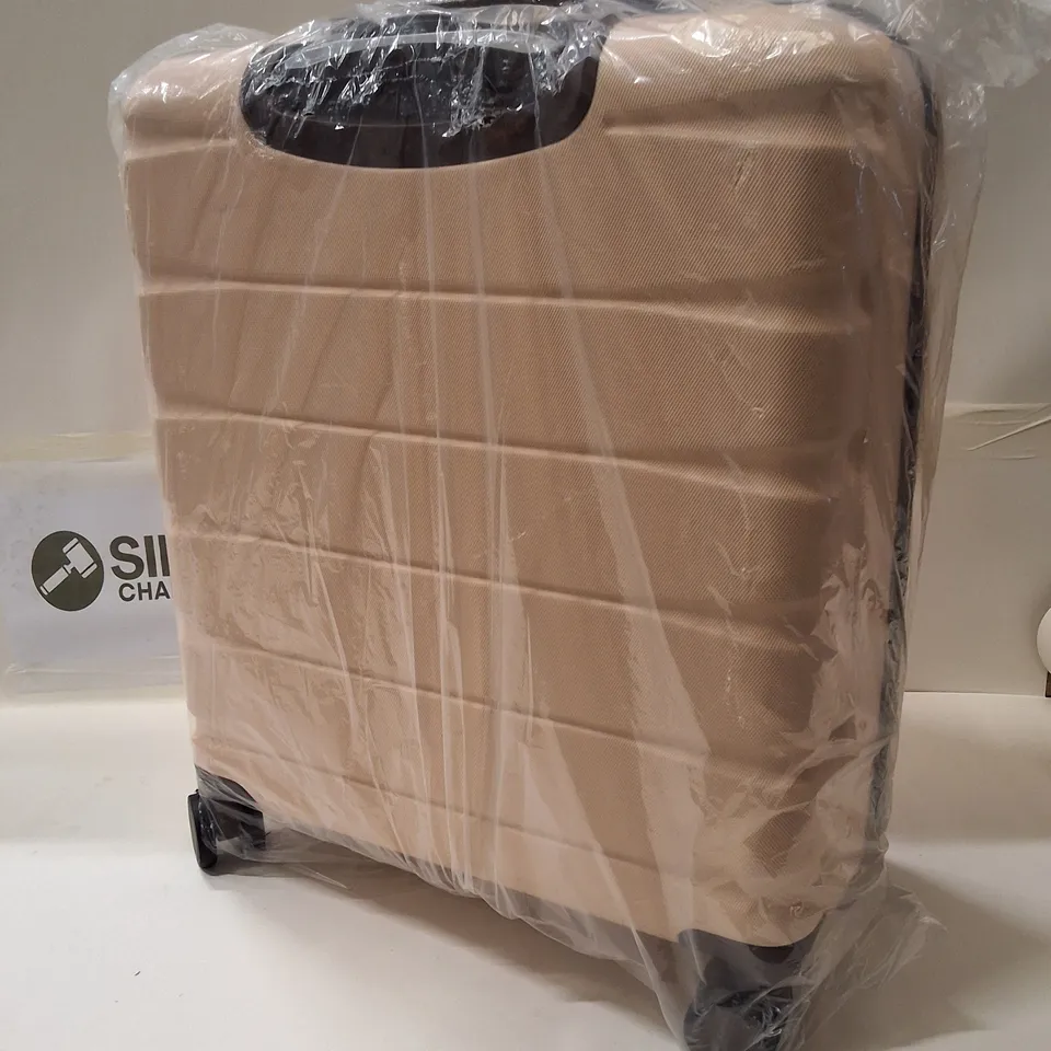 BAGGED FLIGHT KNIGHT HARDSHELL SUITCASE - BEIGE