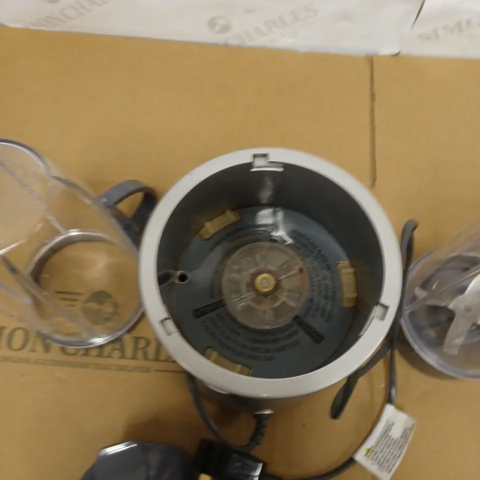 NUTRIBULLET 900W BLENDER CHAMPAGNE MULTI-FUNCTION SMOOTHIE MAKER