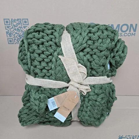 STACEY SOLOMON THROW