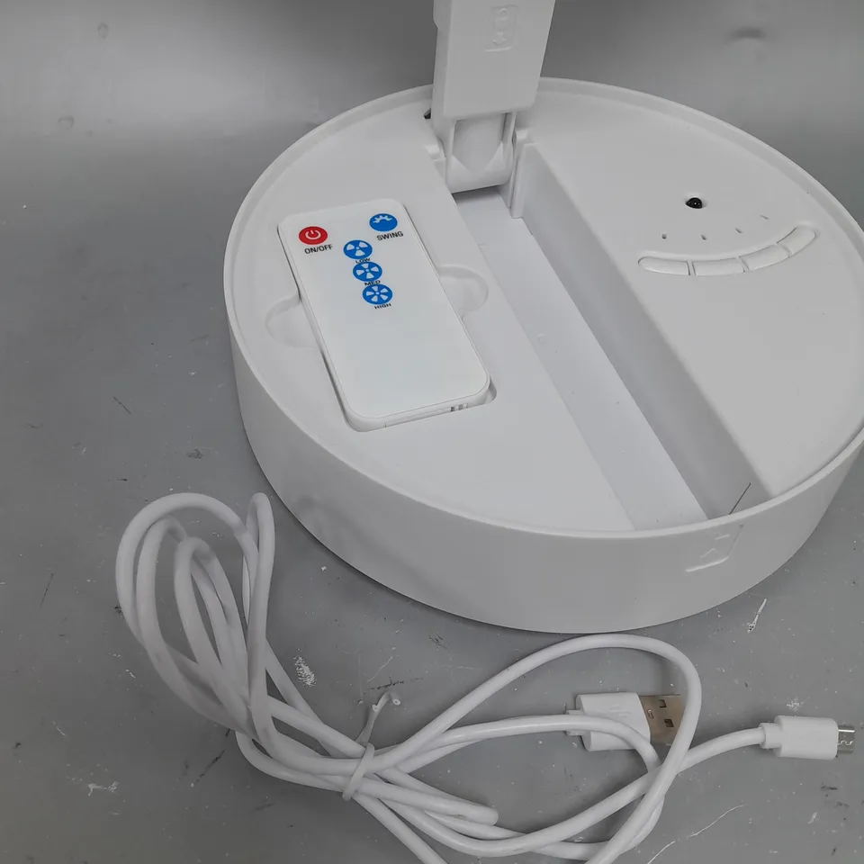 BOXED BELL & HOWELL OSCILLATING FOLDING RECHARGEABLE FAN, WHITE