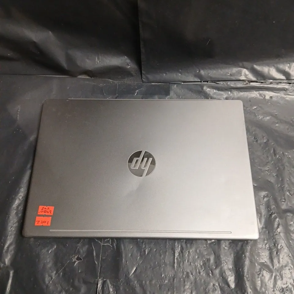HP PAVILION LAPTOP – SILVER MODEL 14-CEO5O7SA
