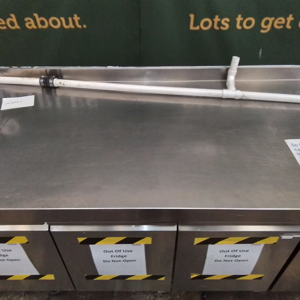 COMMERCIAL REFRIGERATED FOOD PREP STATION