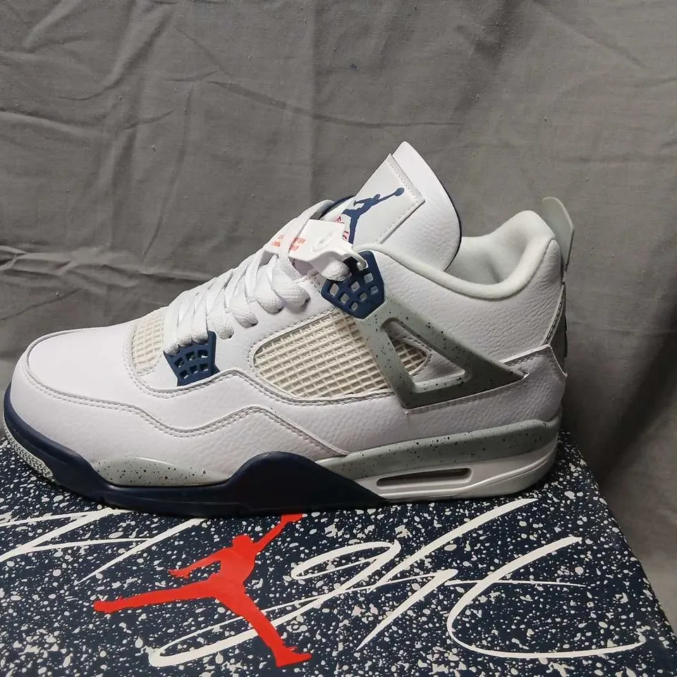 AIR JORDAN 4 RETRO WHITE/MIDNIGHT NAVY – UK9 (US10) SNEAKERS