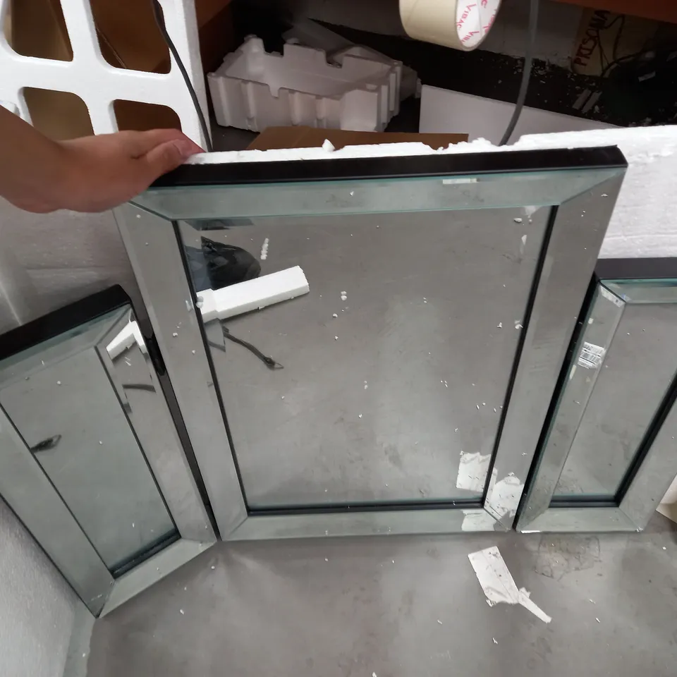 SOPRANO FOLDING DRESSING TABLE MIRROR RRP £99.99