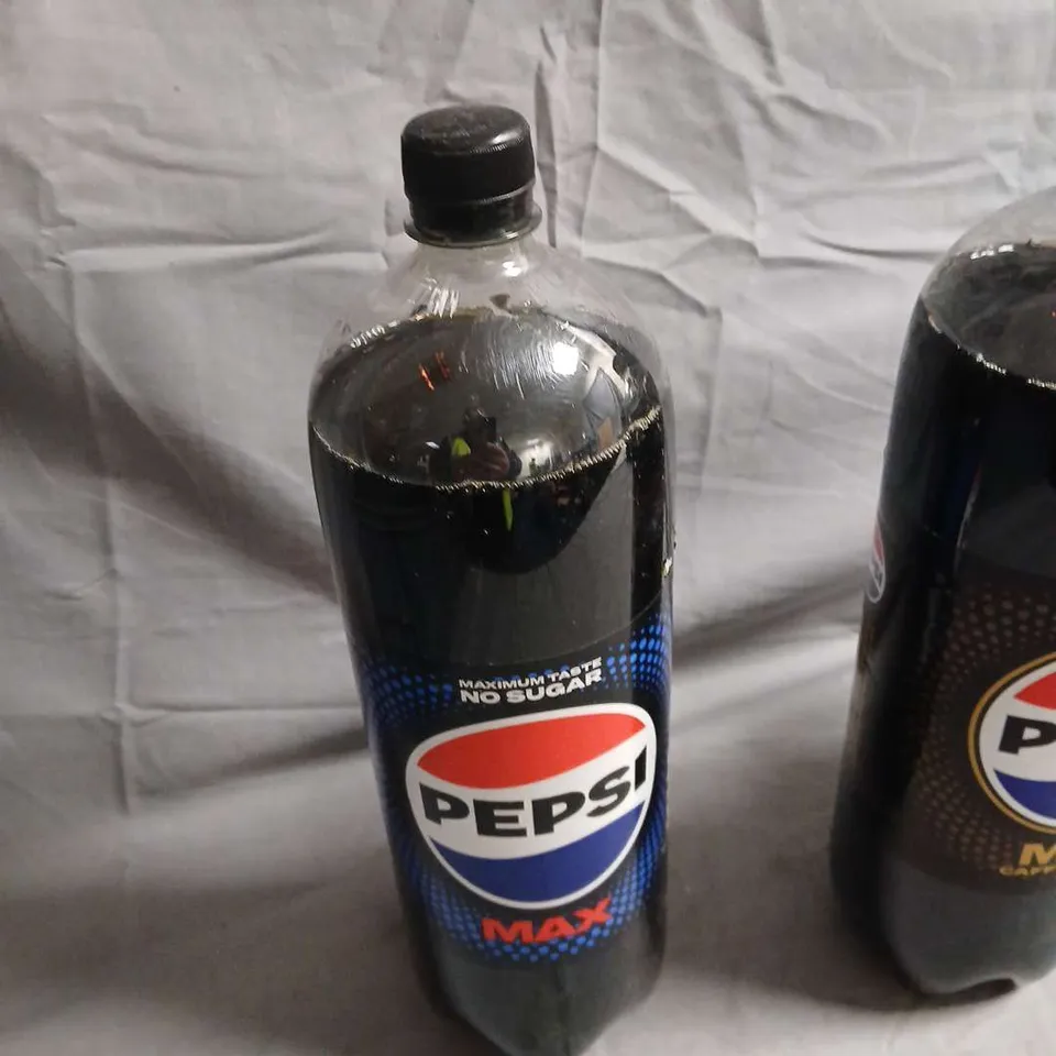 PEPSI MAX COLA BOTTLES – SET OF 3