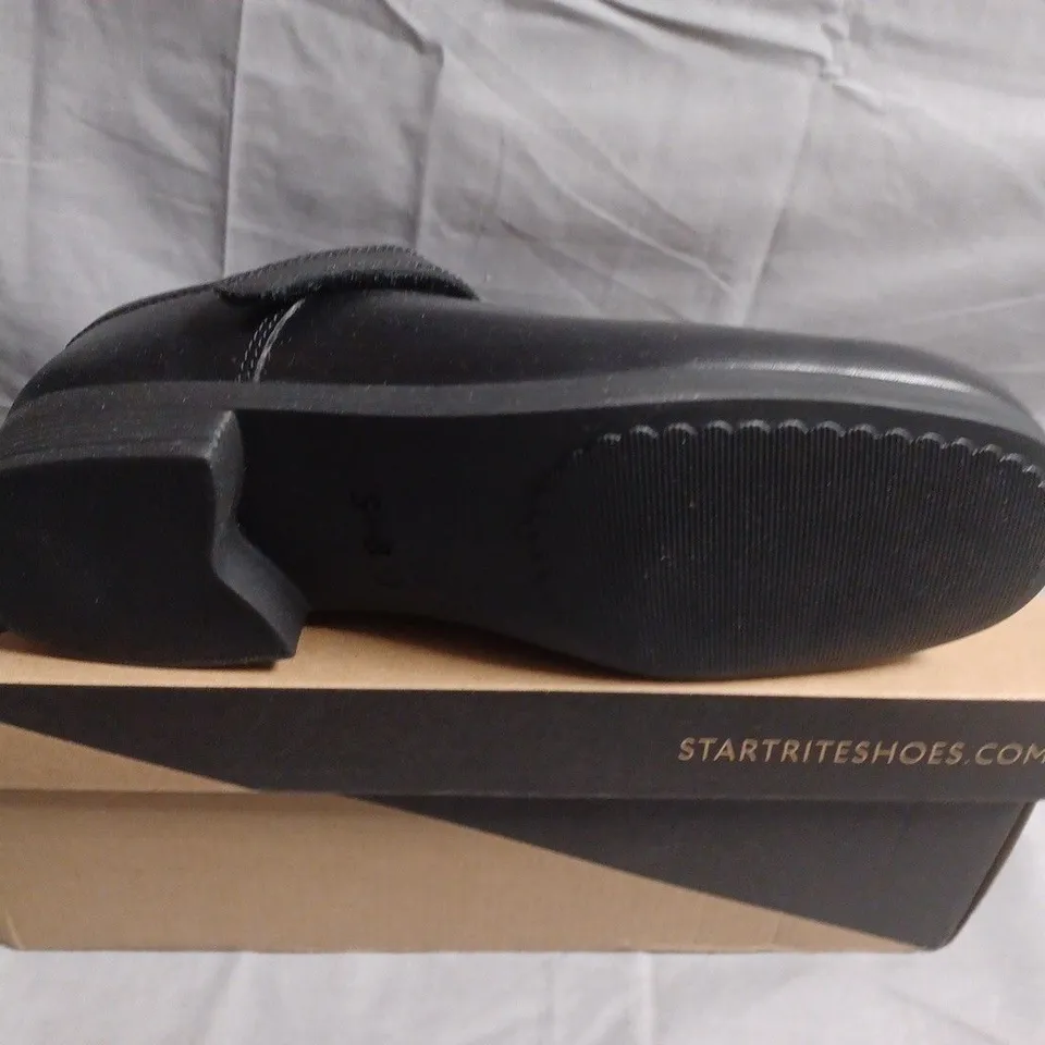 BOXED PAIR OF START-RITE SAMBA BLACK LEATHER MARY JANE SHOES – KIDS UK 3.5 (EU 35)
