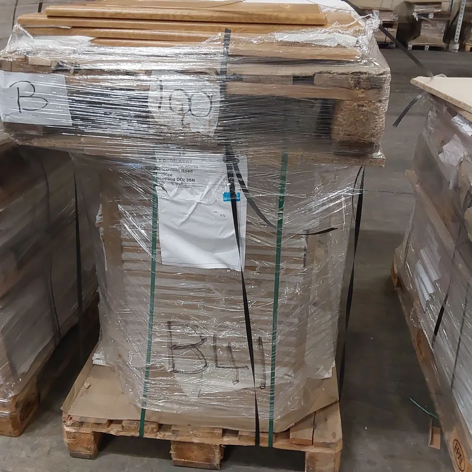 PALLET OF APPROXIMATELY 80 BRAND NEW OAK FURNITURE KITCHENS/BEDROOM REPLACEMENT CABINET DOOR/DRAWER/END PANELS IN ASSORTED SIZES TO INCLUDE;