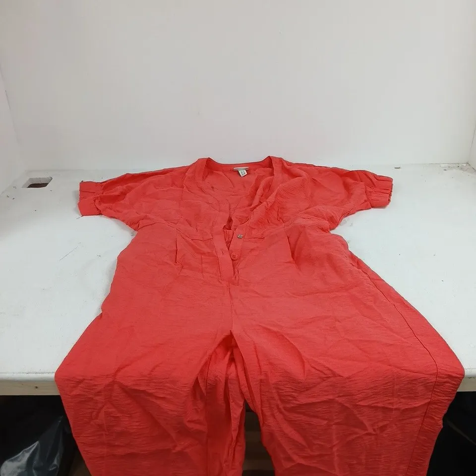 BON PRIX HOT PINK JUMPSUIT SIZE 24