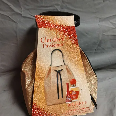 BOURJOIS PARIS CLIN D'OEIL BEAUTY SET