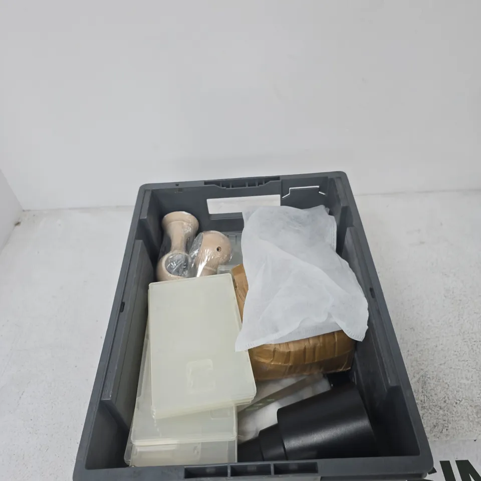 TOTE OF APPROXIMATELY 12 ASSORTED ITEMS TO INCLUDE: CONCRETE PATCH