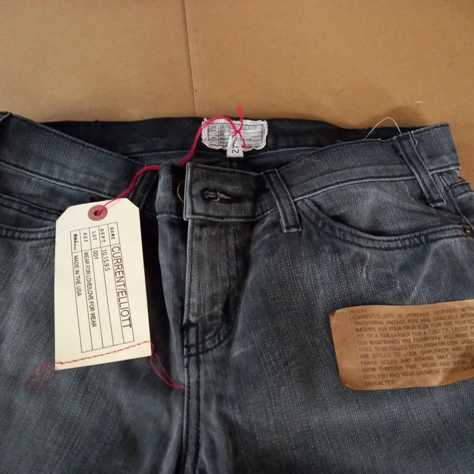 BRAND NEW CURRENT / ELLIOTT THE SKINNY WASHED BLACK - 27