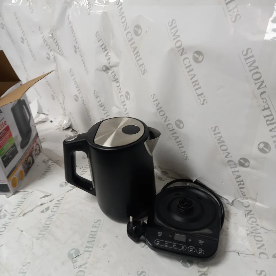 BOXED NINJA PERFECT TEMPERATURE KETTLE KT200UK
