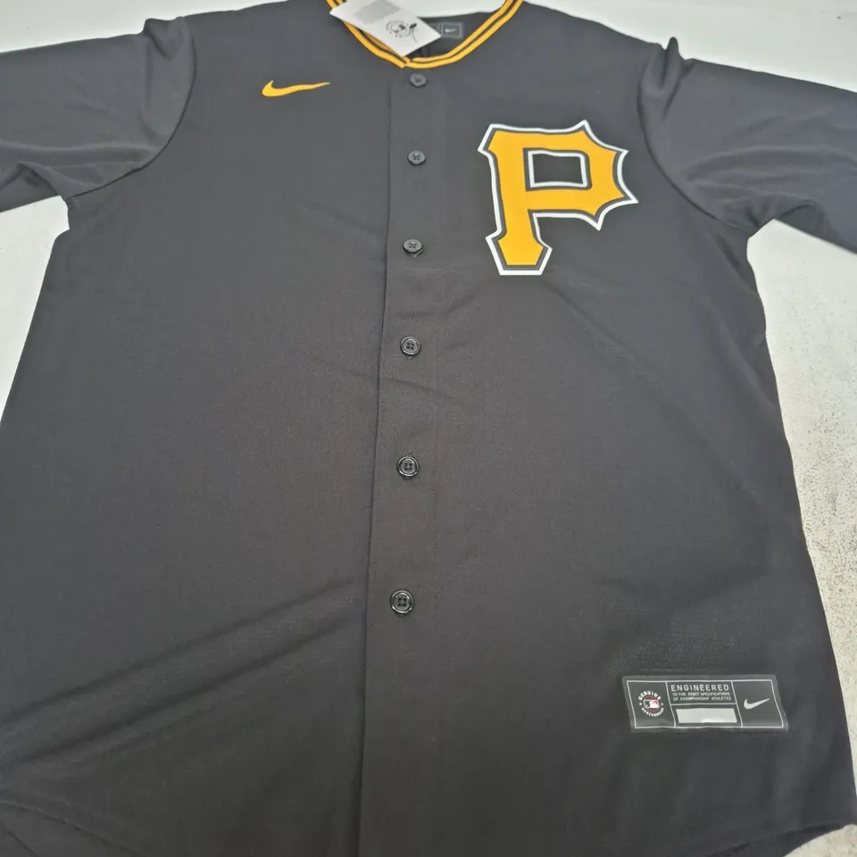 NIKE PITTSBURGH PIRATES BASEBALL JERSEY – SIZE M