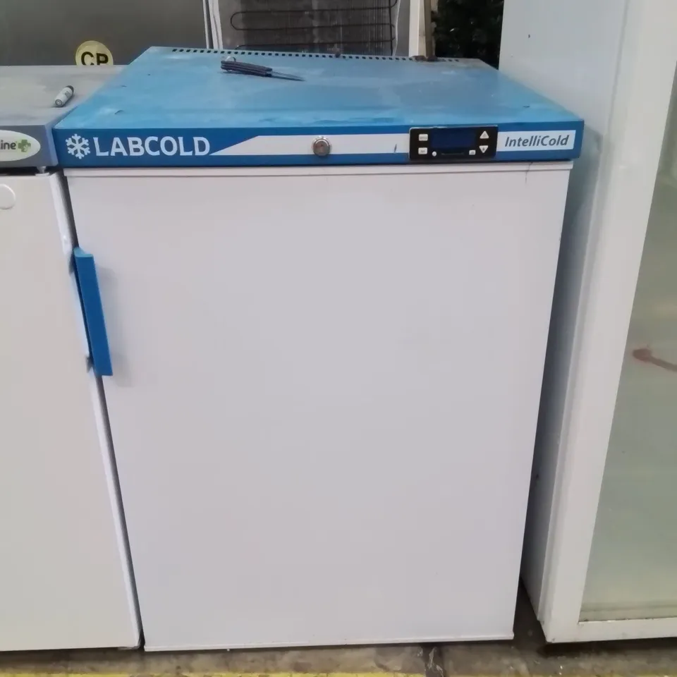 LABCOLD RLDF0510A PHARMACY & VACCINE REFRIGERATOR - 150LTR