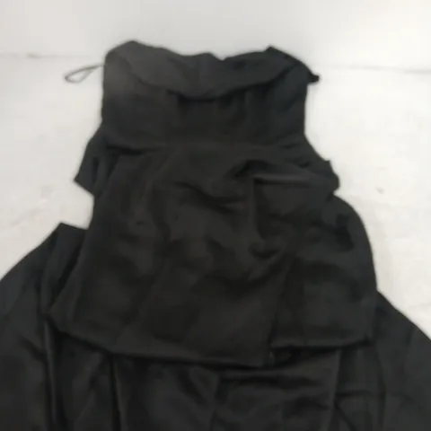 CLUB L LONDON BLACK PADDED DRESS β WOMENβS, UK 14 (US 10, EU 42)