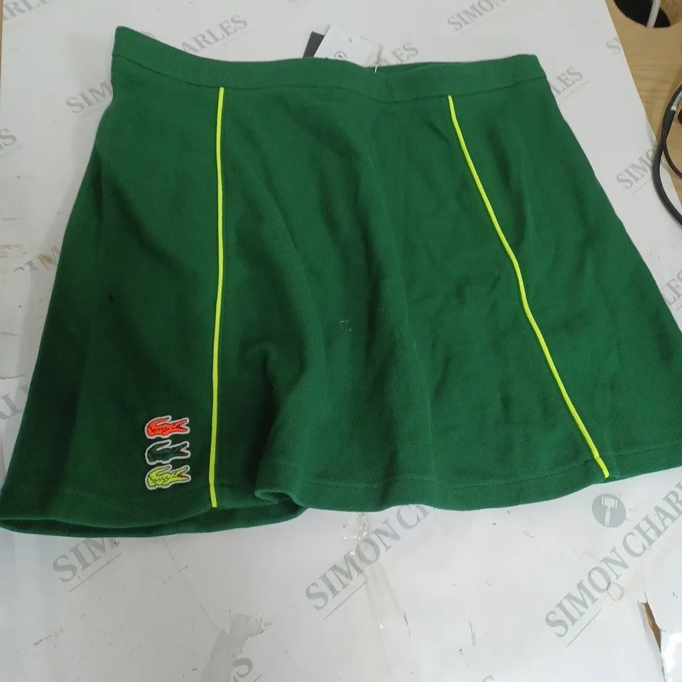 GREEN LACOSTE SPORTS SHORTS SIZE 40