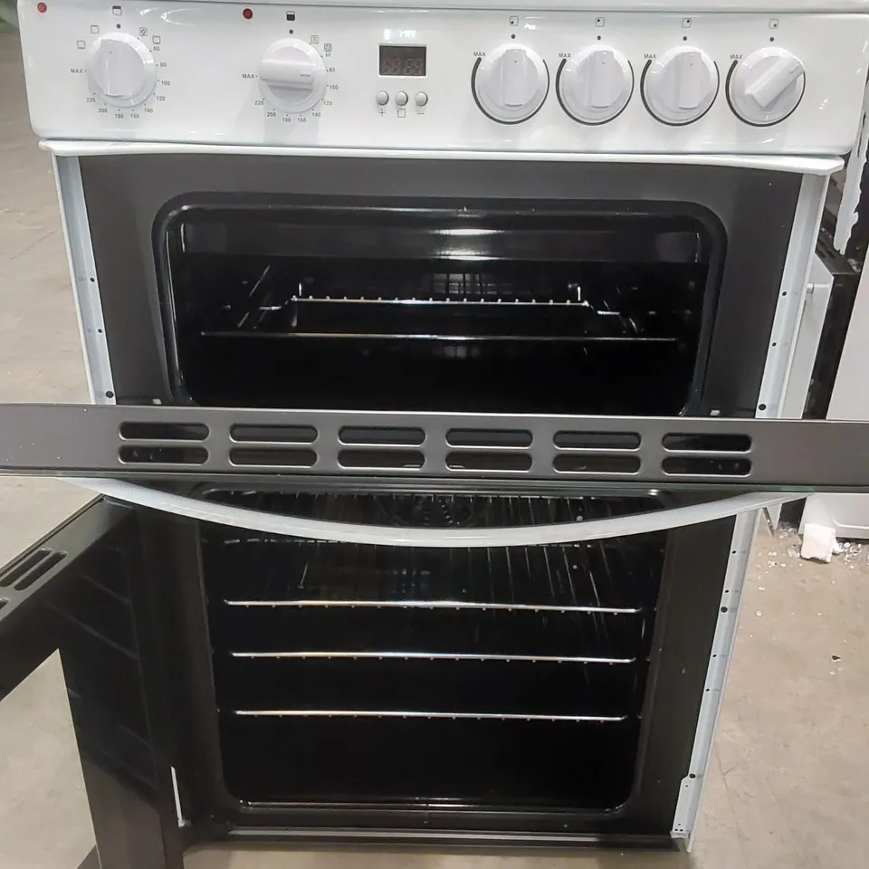 SWAN SX16730W 60cm WIDE DOUBLE OVEN ELECTRIC COOKER WITH CERAMIC HOB - WHITE RRP £349