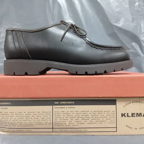 BOXED PAIR OF KLEMAN SHOES IN DARK BROWN SIZE EU 42