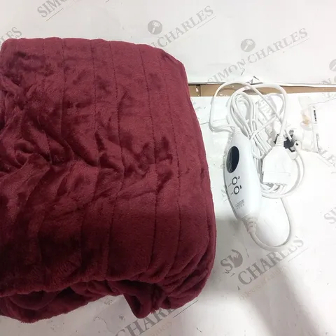 BOXED COZEE HOME HEATED THROW IN PLUM
