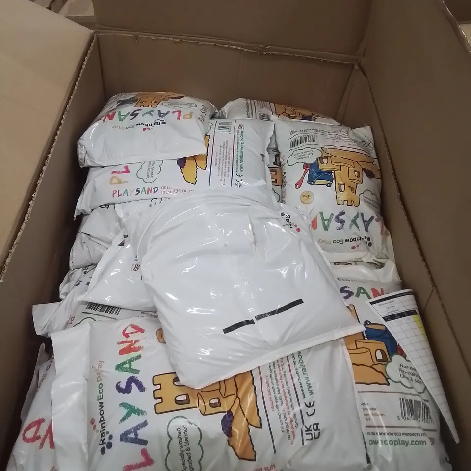 PALLET OF APPROXIMATELY 20 BAGS OF CHILDRENS PLAY SAND 