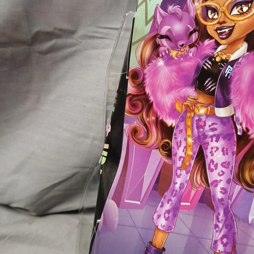Monster High Clawdeen Wolf Doll – Boxed with Accessories (Mattel)