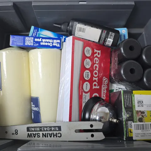 APPROXIMATELY 15 ASSORTED HOUSEHOLD ITEMS TO INCLUDE RECORD CARDS, CHARLES FARRIS CANDLE, ALL WEATHER LUBE, ETC