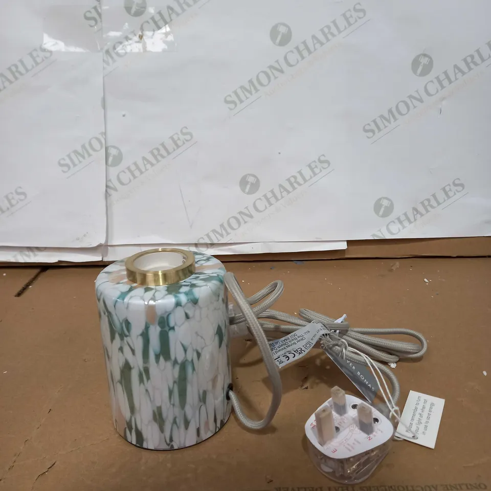 OLIVER BONUS TABLE LAMP BASE