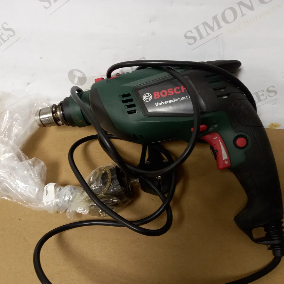 BOSCH UNIVERSAL IMPACT 700 HAMMER DRILL