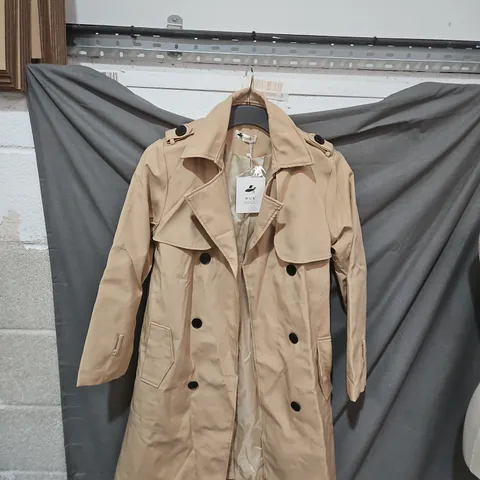 JIEPOTU BEIGE WOMEN'S TRENCH COAT – DOUBLE-BREASTED, EPAULETTES SIZE LARGE.