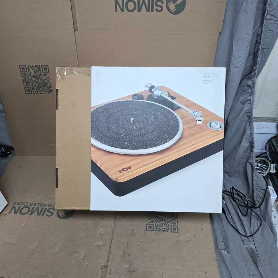 BOXED THE HOUSE OF MARLEY STIR IT UP TURN TABLE