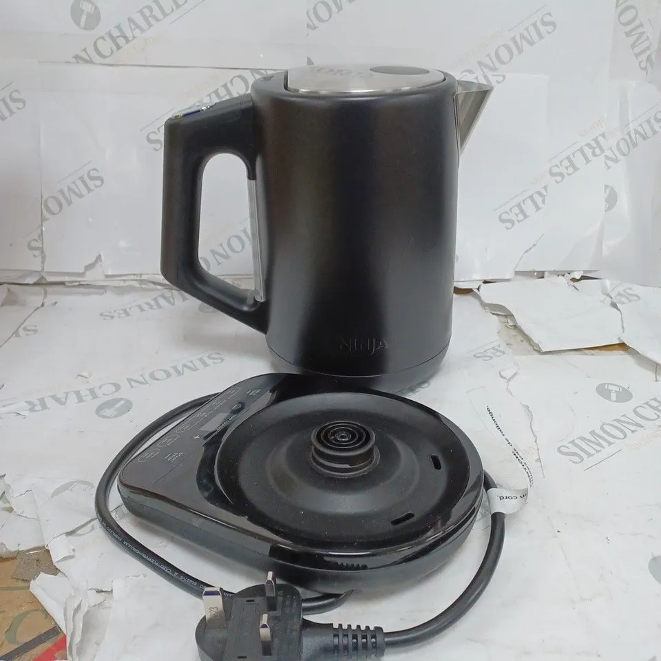 NINJA PERFECT TEMPERATURE KETTLE 