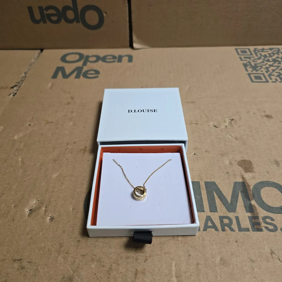 D. LOUISE GOLD TONE NECKLACE WITH CIRCULAR PENDANT – BOXED