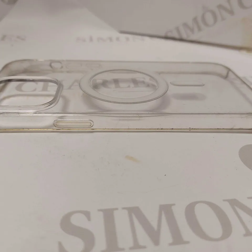 LOT OF 2 APPLE ITEMS TO INCLUDE 2 IPHONE 14 PRO MAX CASES, ONE IN UMBER, ONE CLEAR WITH MAGSAFE