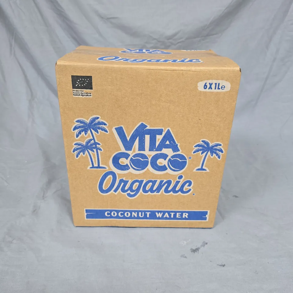 VITA COCO ORGANIC COCONUT WATER - 6 X 1L