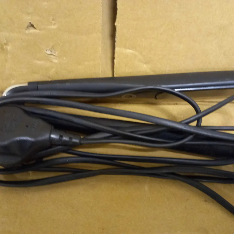GHD PLATINUM+ STYLER BLACK PROFESSIONAL SMART HAIR STRAIGHTENERS