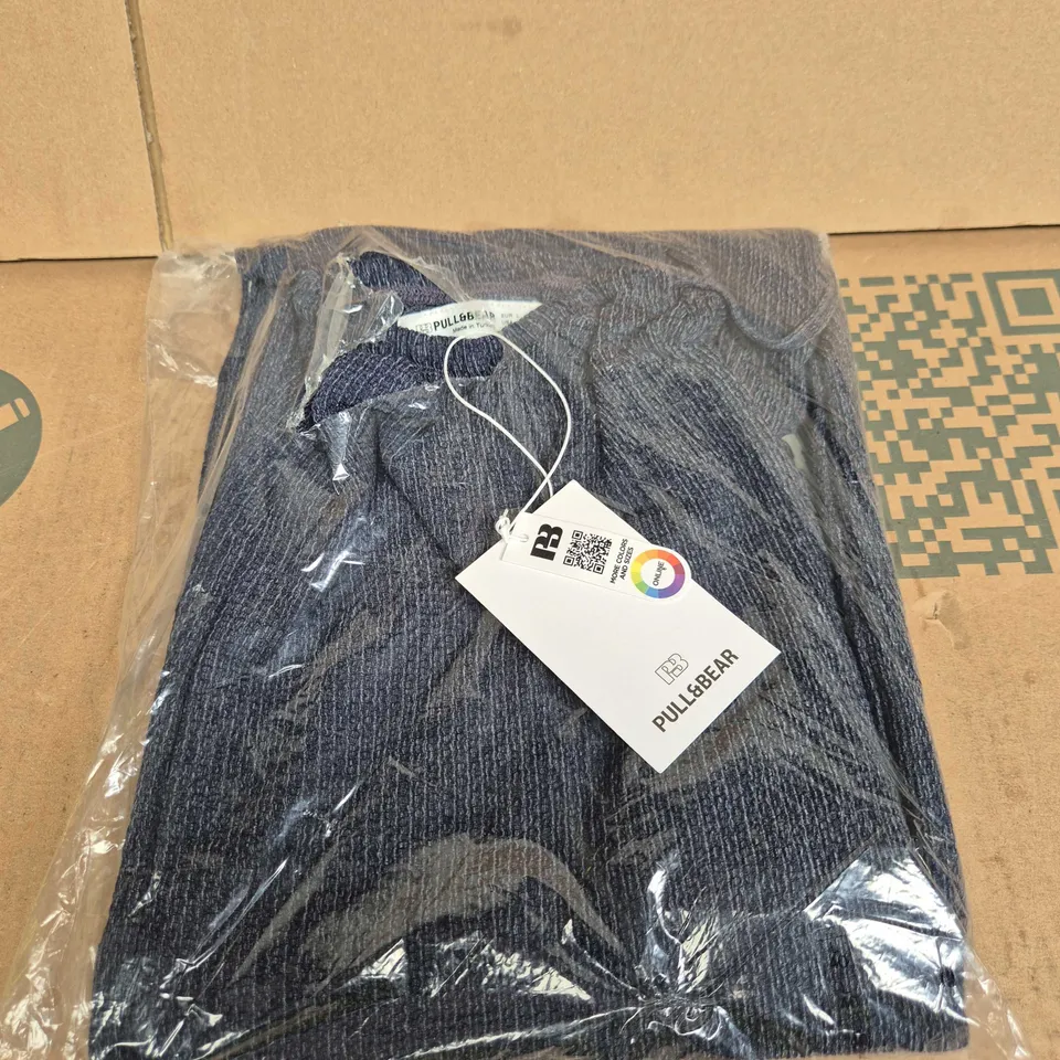 PULL&BEAR NAVY KNIT JUMPER, UK L (EU L)