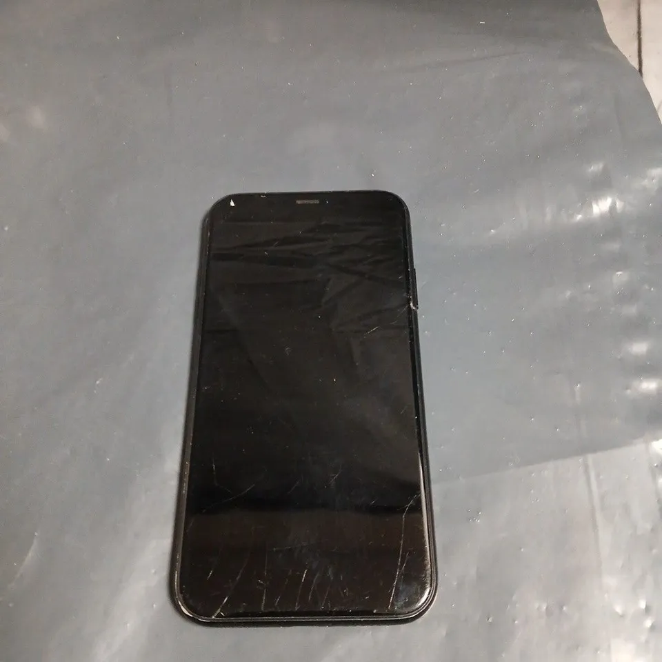 APPLE IPHONE XR – BLACK –  BOXED 