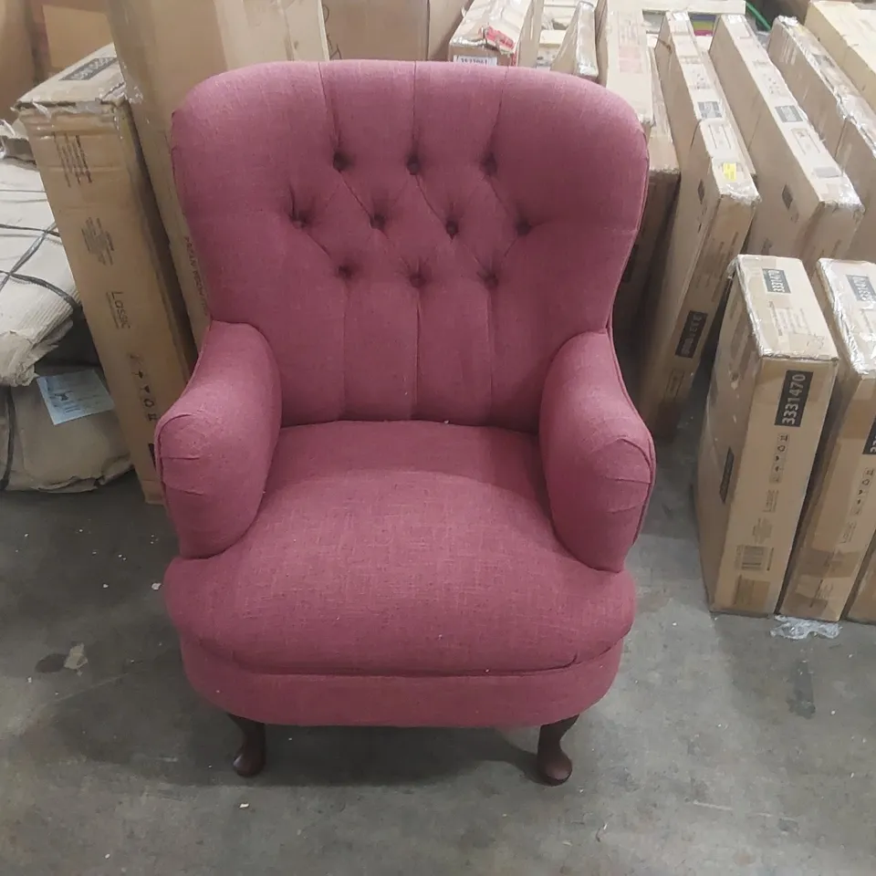 QUALITY DESIGNER FABRIC UPHOLSTERED HENLEY ARMCHAIR
